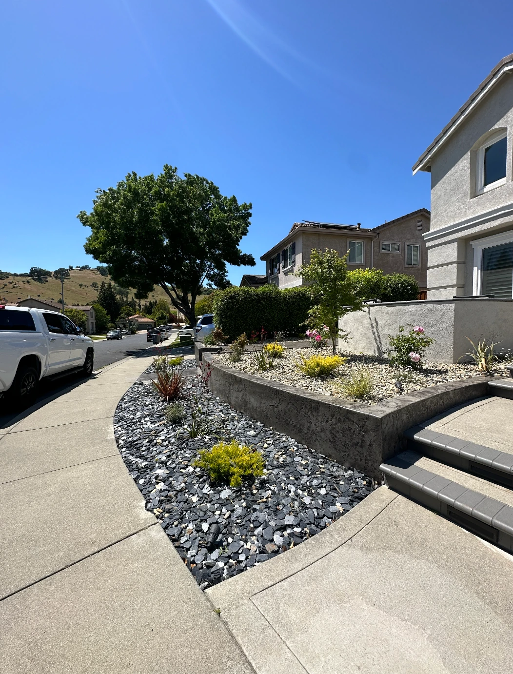 Exterior front yard project